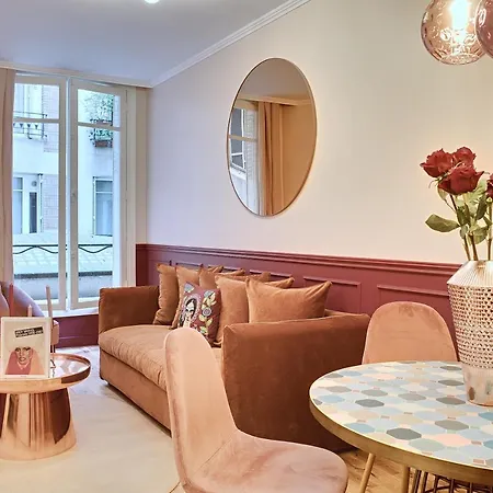 Apartment CMG Serbie /Iena Paris