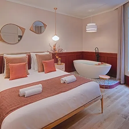 CMG Serbie /Iena Apartment Paris